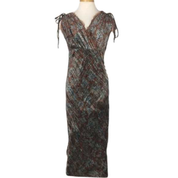 Peruvian Connection Boho Velvet Dress - Picture 4 of 11